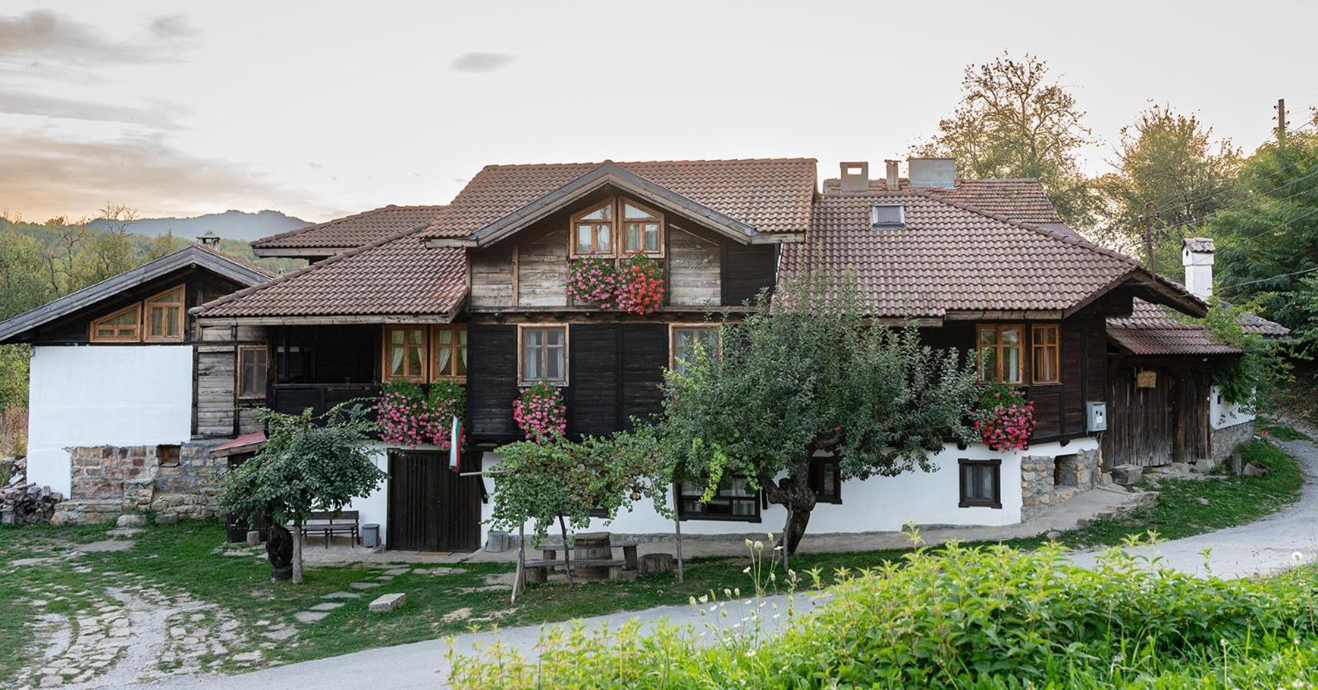 Kandaphery Guest Houses Miykovtsi Exterior photo